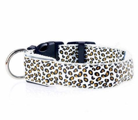 Collar LED de Leopardo para Seguridad Nocturna 🐾🌙 - EliteMascotas
